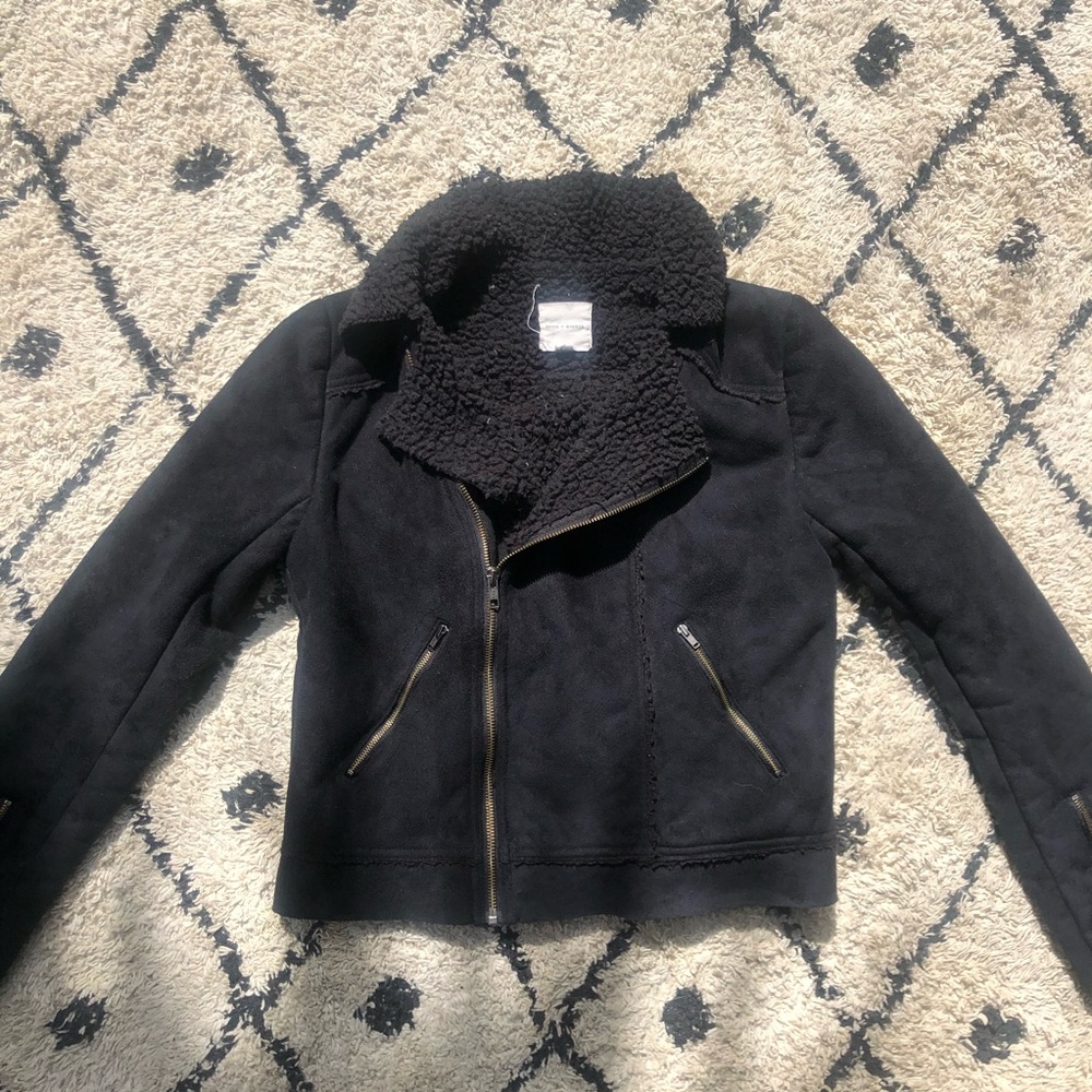 URBAN OUTFITTERS BLACK FAUX SUEDE JACKET